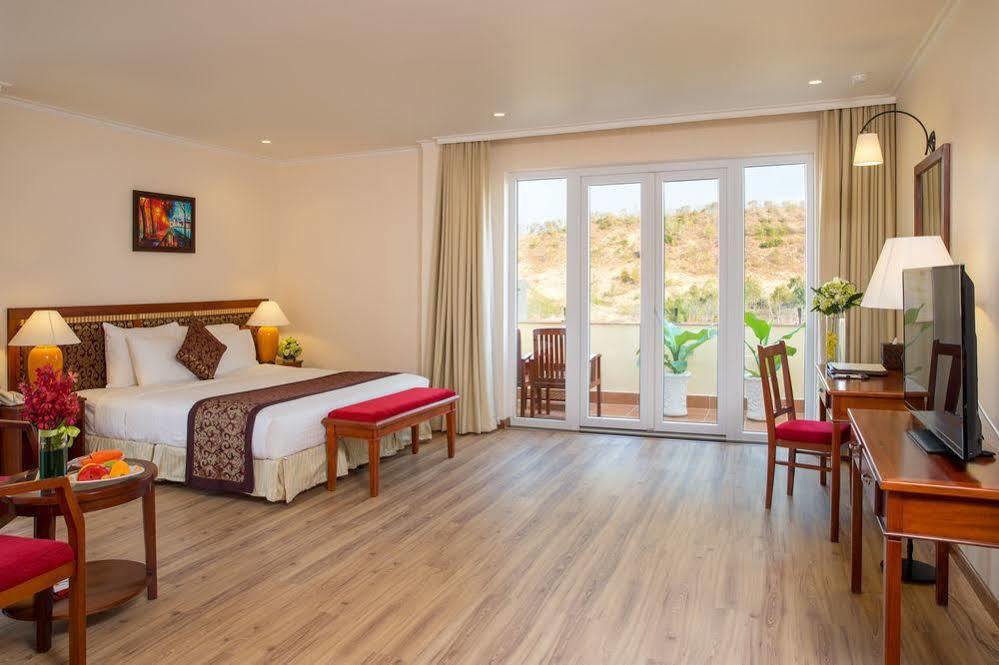 Sunshine Beach Resort Mũi Né Eksteriør billede