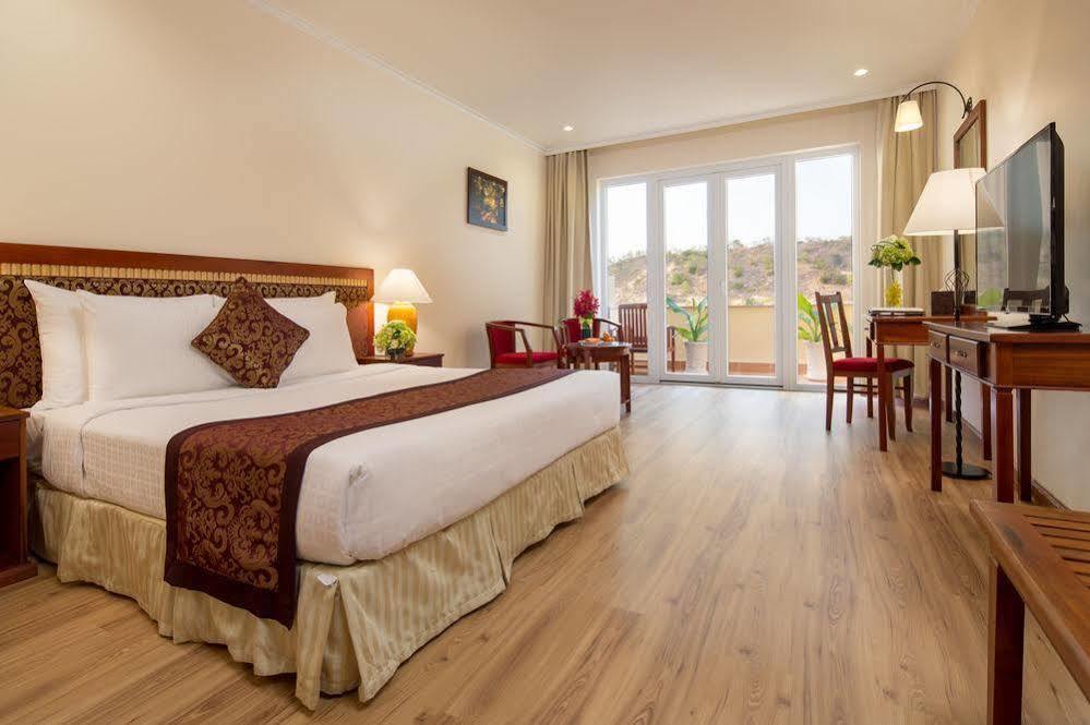 Sunshine Beach Resort Mũi Né Eksteriør billede